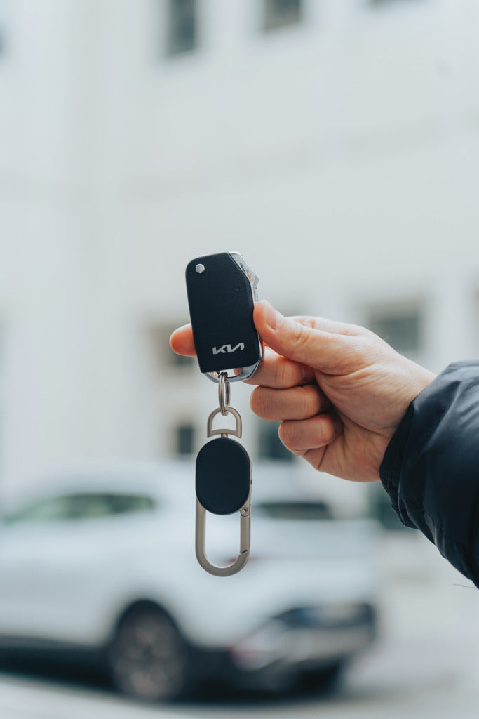 Keyfinder-avaimenperä USB C-8