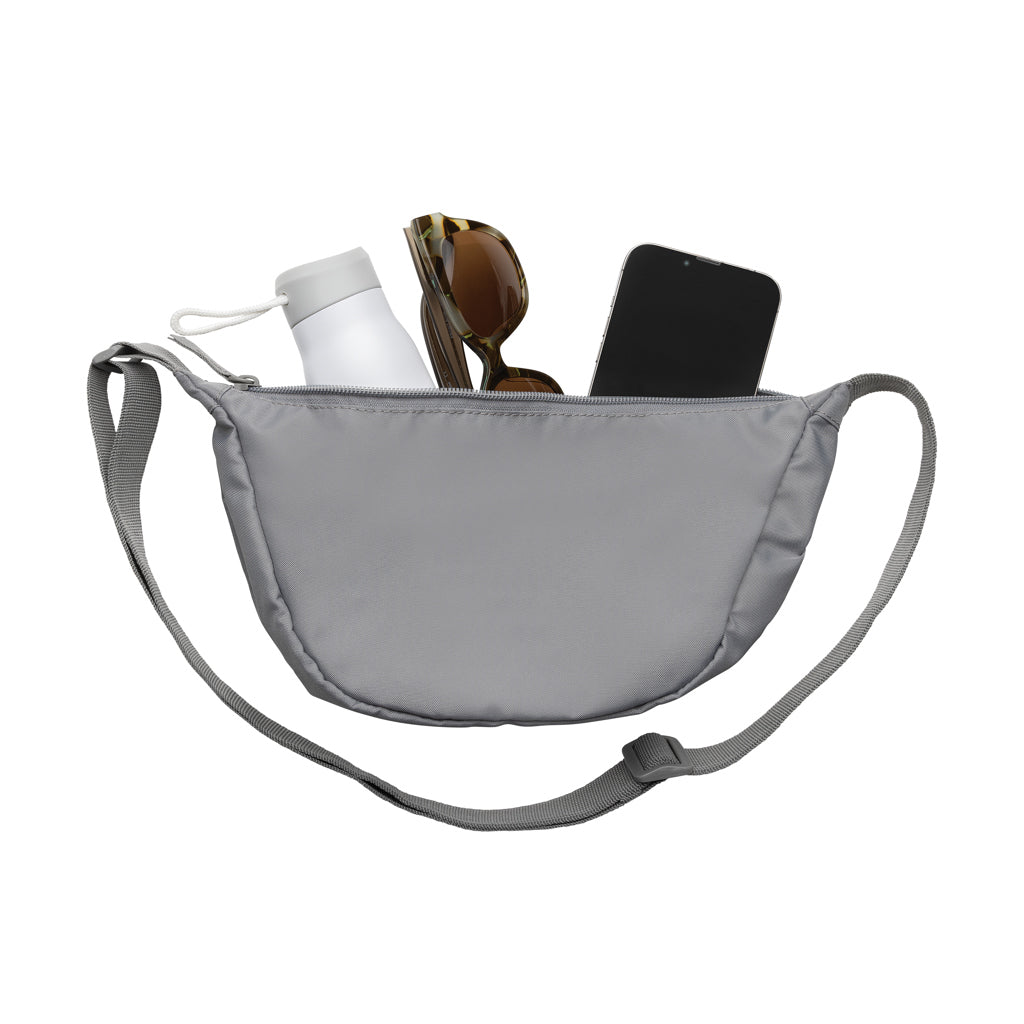 Crescent AWARE™ RPET puolikuun muotoinen crossbody -laukku-20