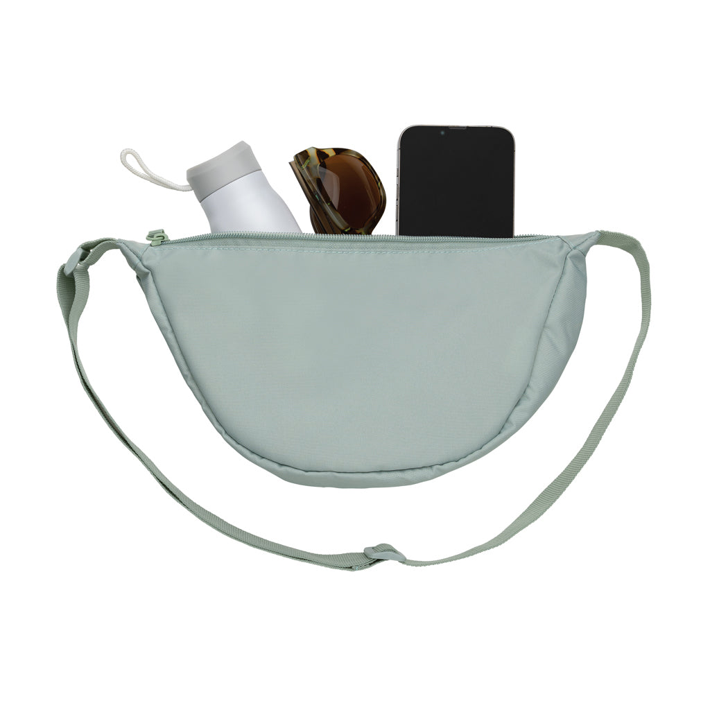Crescent AWARE™ RPET puolikuun muotoinen crossbody -laukku-28