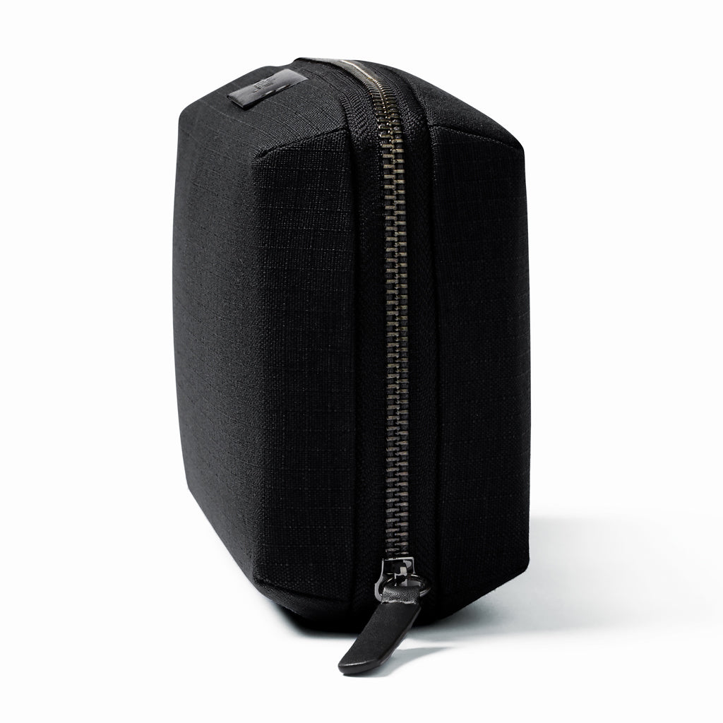 Bellroy Tech Kit-4