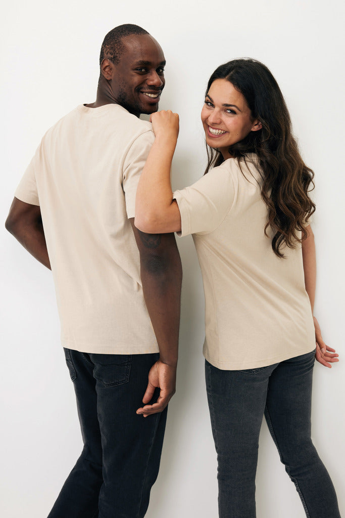 IQONIQ Teide t-paita kierrätetystä puuvillasta-57