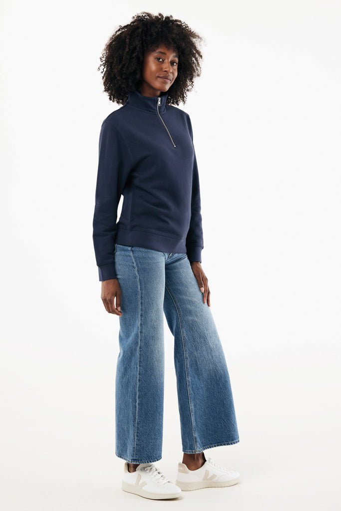 IQONIQ Elgon -vetoketjullinen collegepaita kierrätyspuuvilla-22