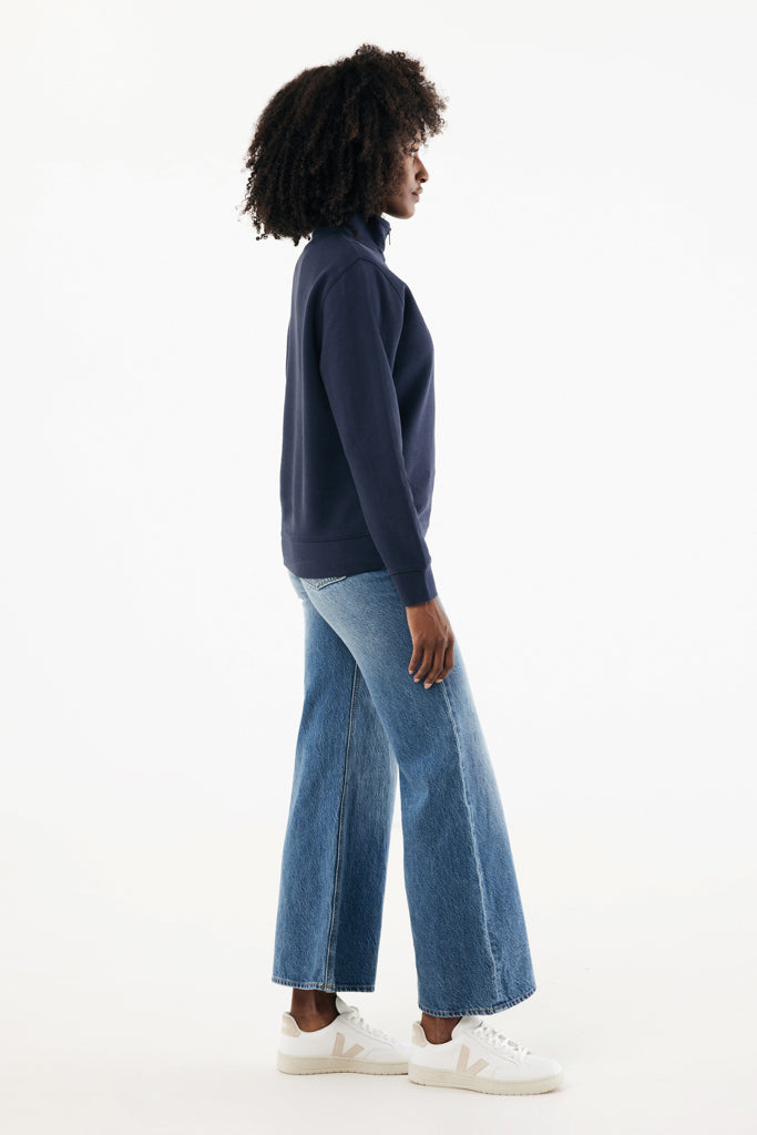 IQONIQ Elgon -vetoketjullinen collegepaita kierrätyspuuvilla-23