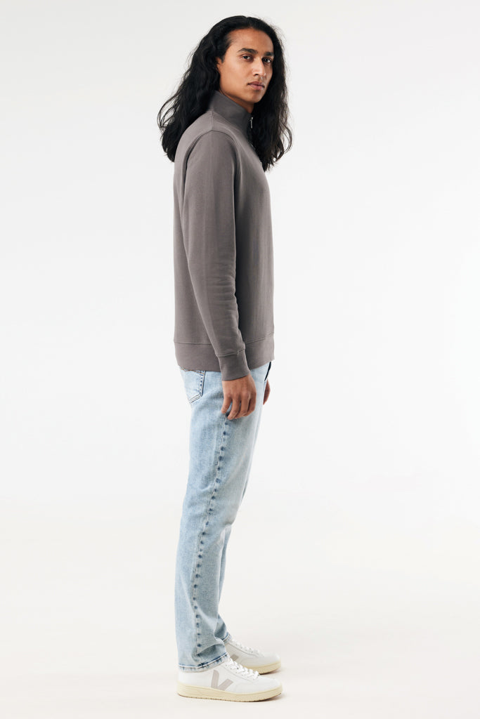 IQONIQ Elgon -vetoketjullinen collegepaita kierrätyspuuvilla-57