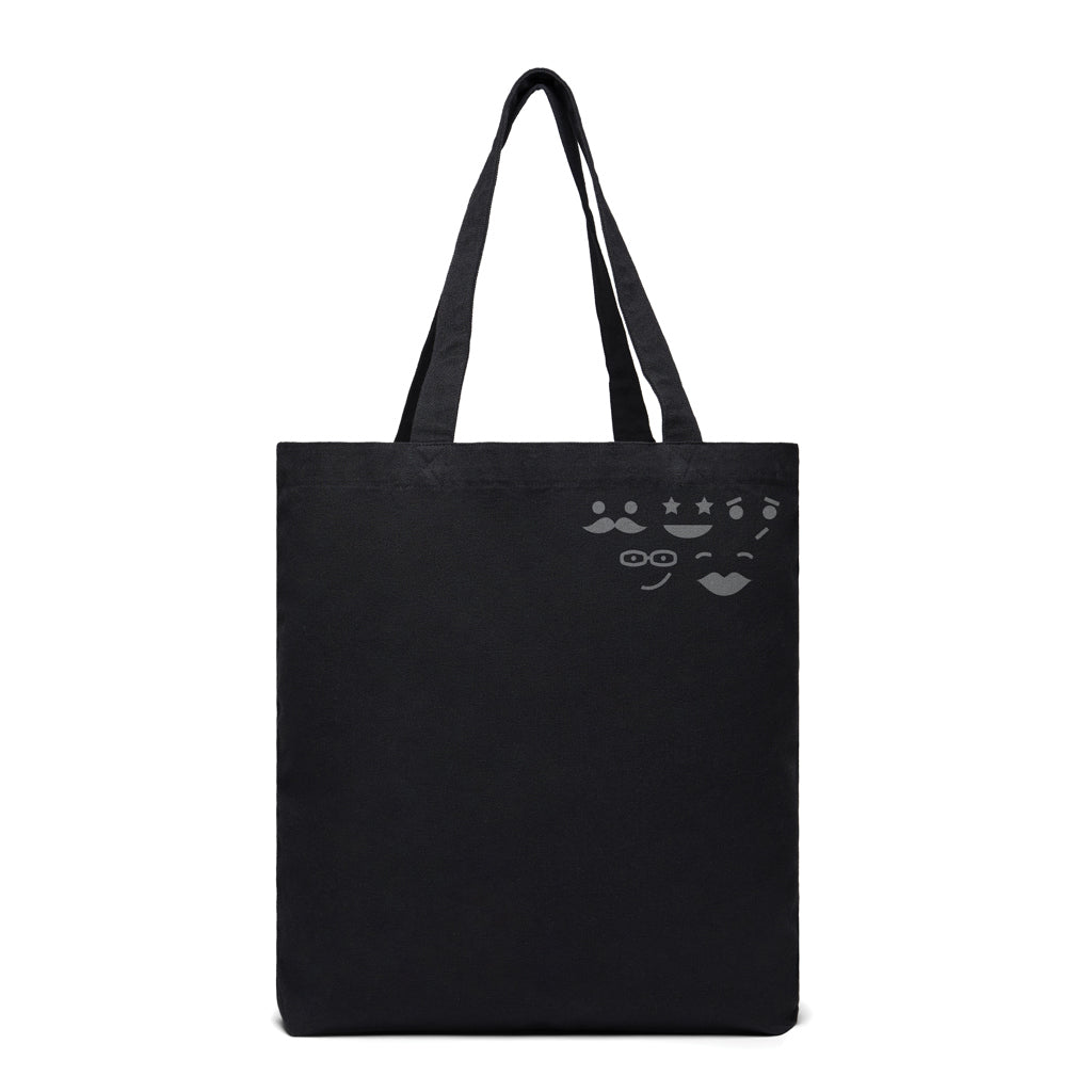 VINGA Hilo AWARE™ tote-laukku kierrätetystä materiaalista-3