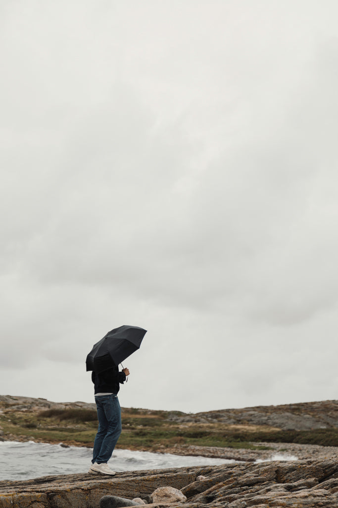 VINGA Baltimore AWARE™ kierrätetty PET 21" sateenvarjo-6