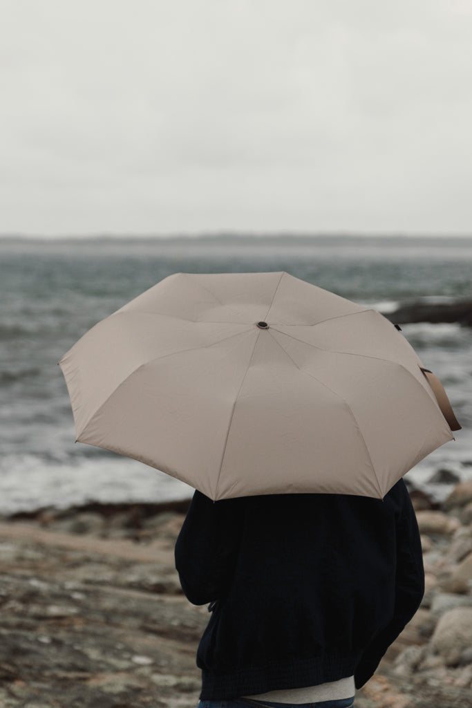 VINGA Baltimore AWARE™ kierrätetty PET 21" sateenvarjo-29