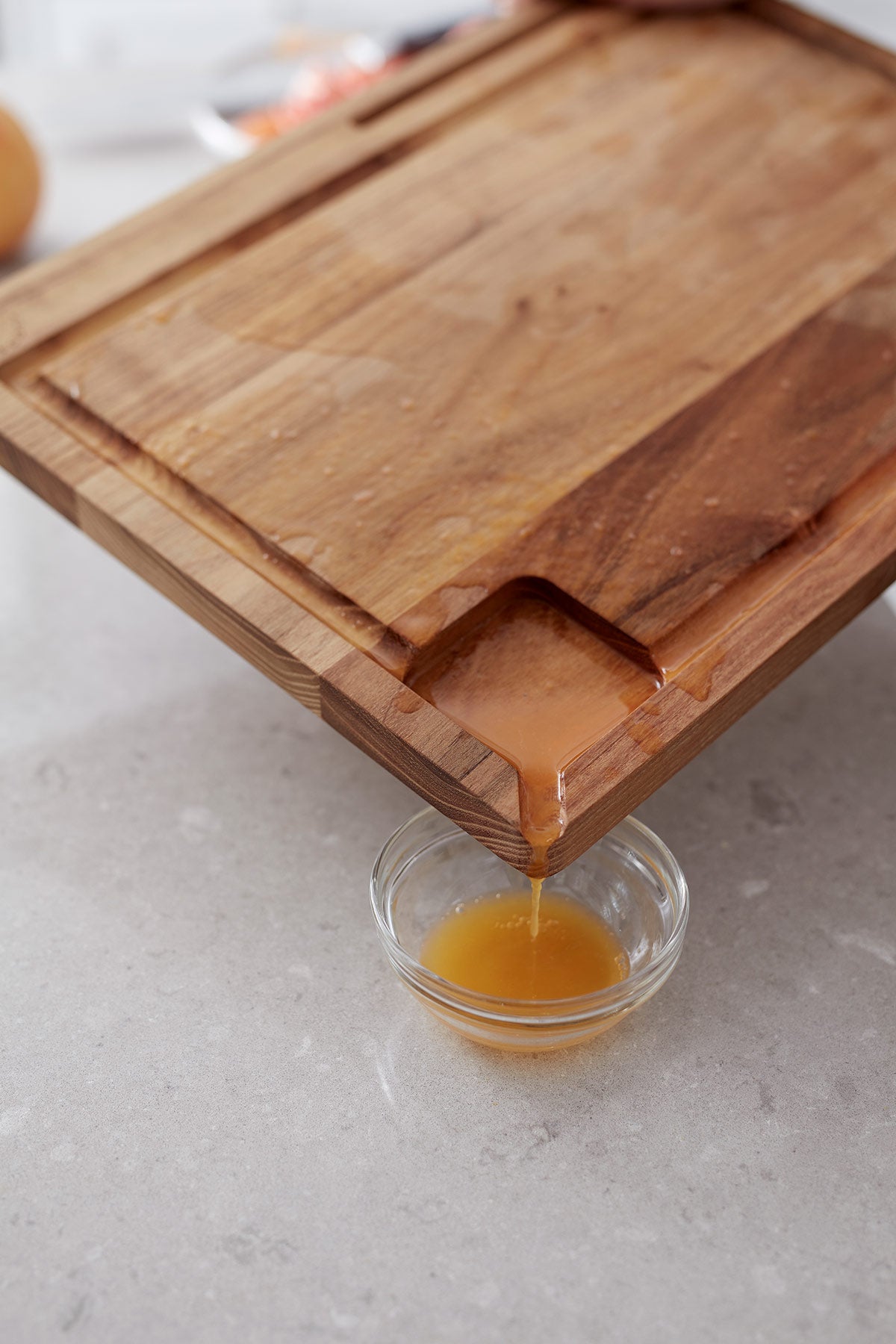 Buscot leikkuu-tarjoilulauta