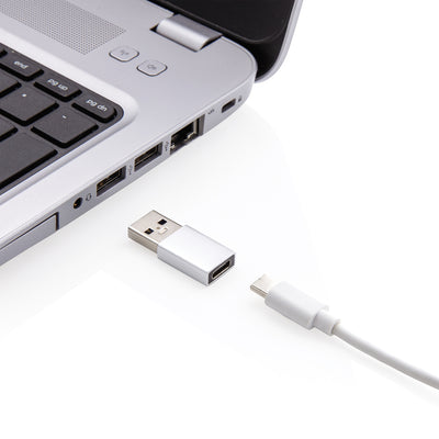 USB A / USB C adapterisetti-5
