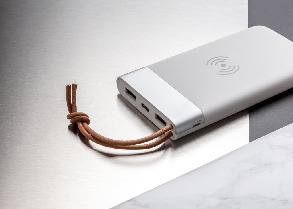 Aria 8000 mAh 5 W_n langaton varavirtalähde-9