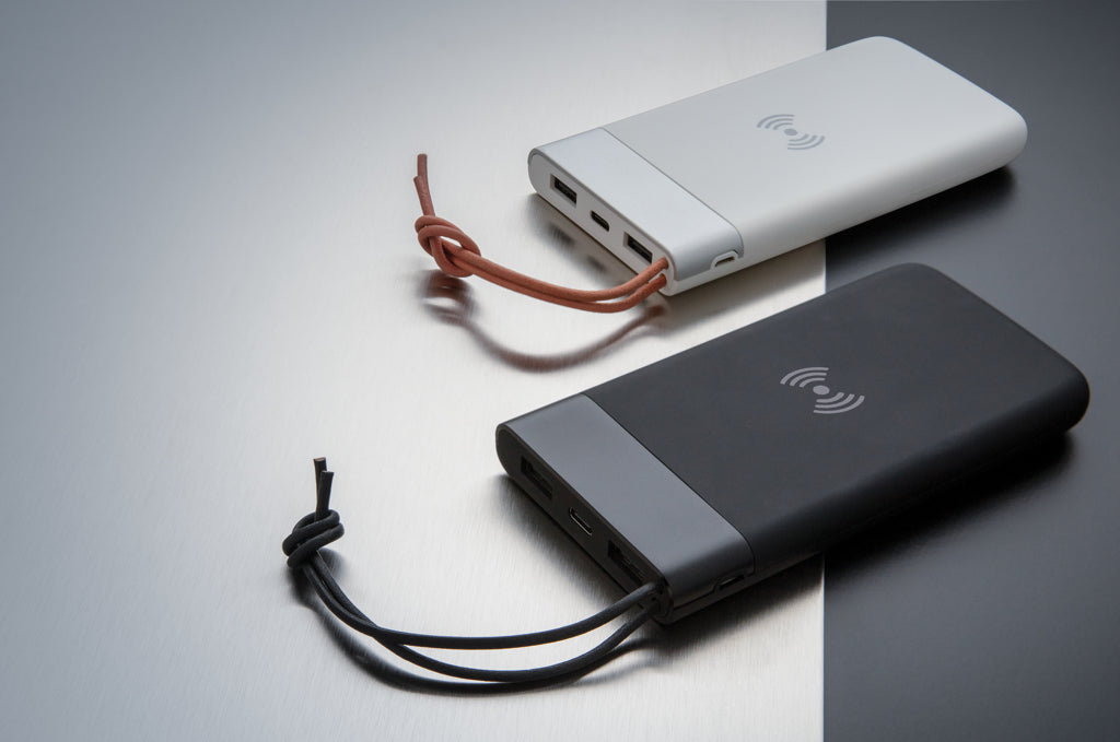 Aria 8000 mAh 5 W_n langaton varavirtalähde-10