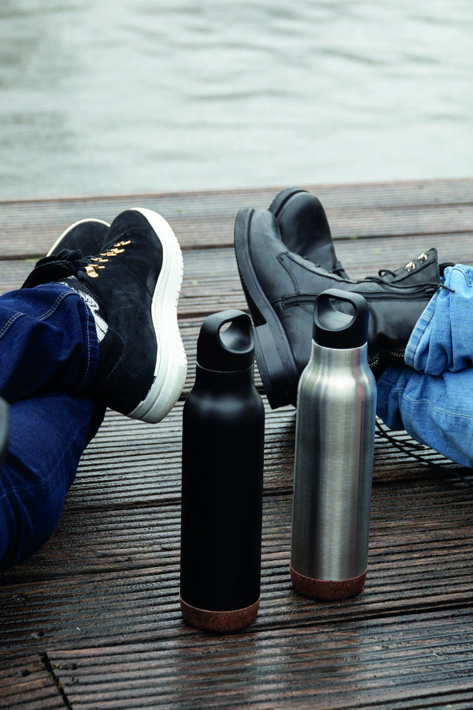 Termospullo korkkipohjalla-15