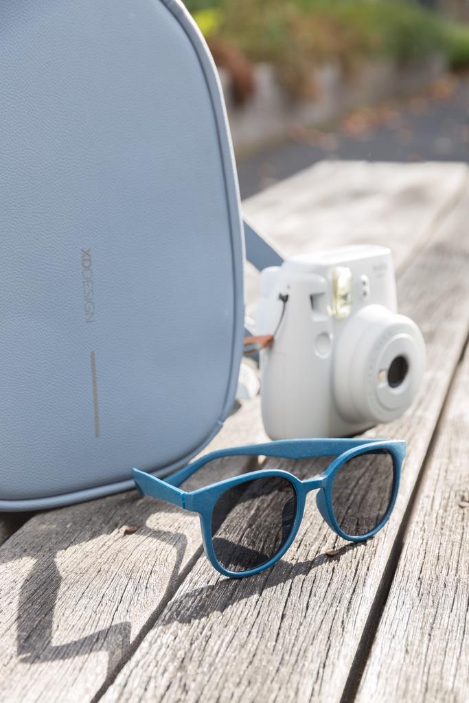 Aurinkolasit vehnän olki kuidusta