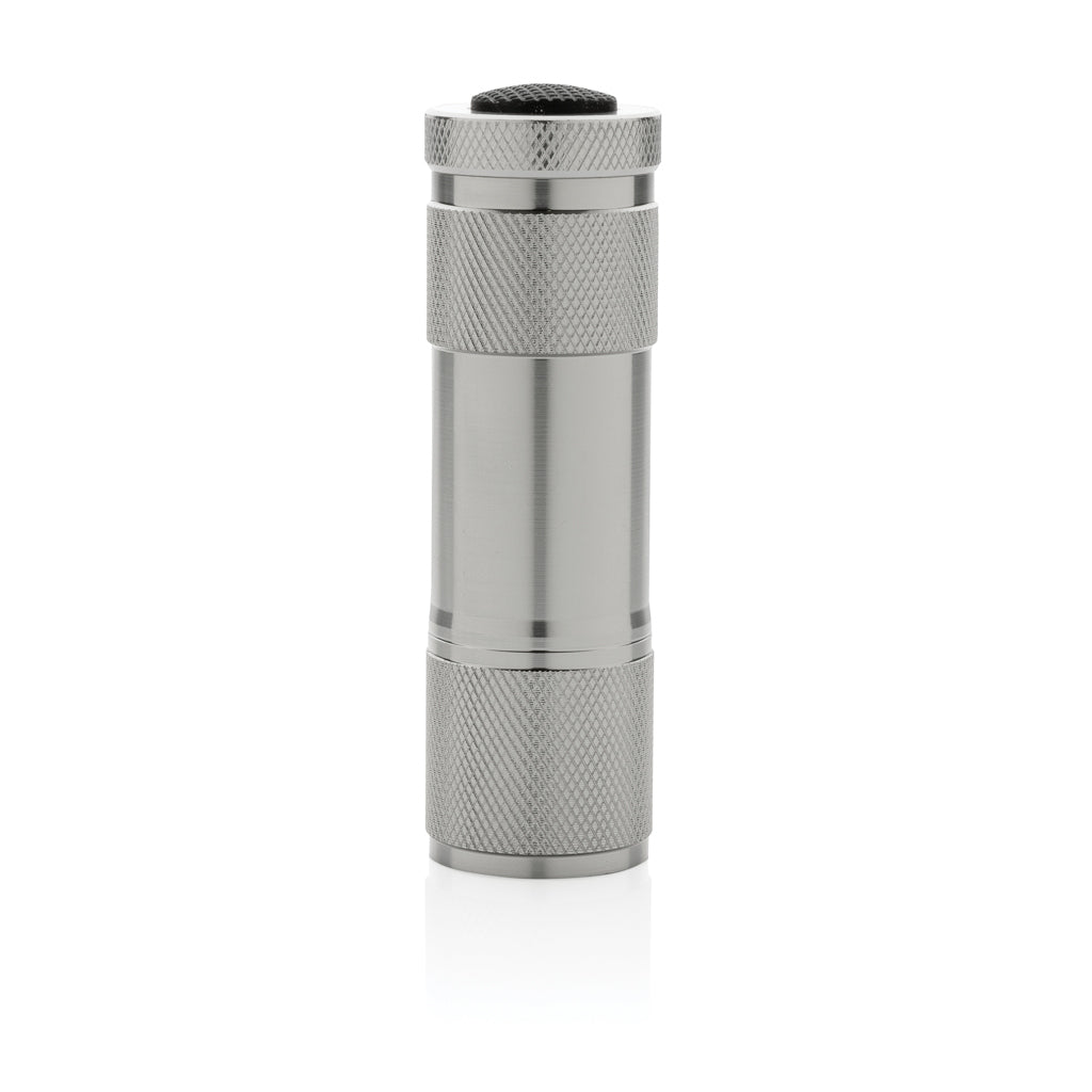 Quattro-valaisin-10