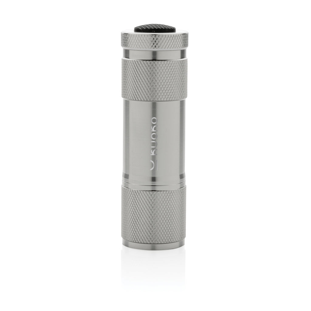 Quattro-valaisin-11