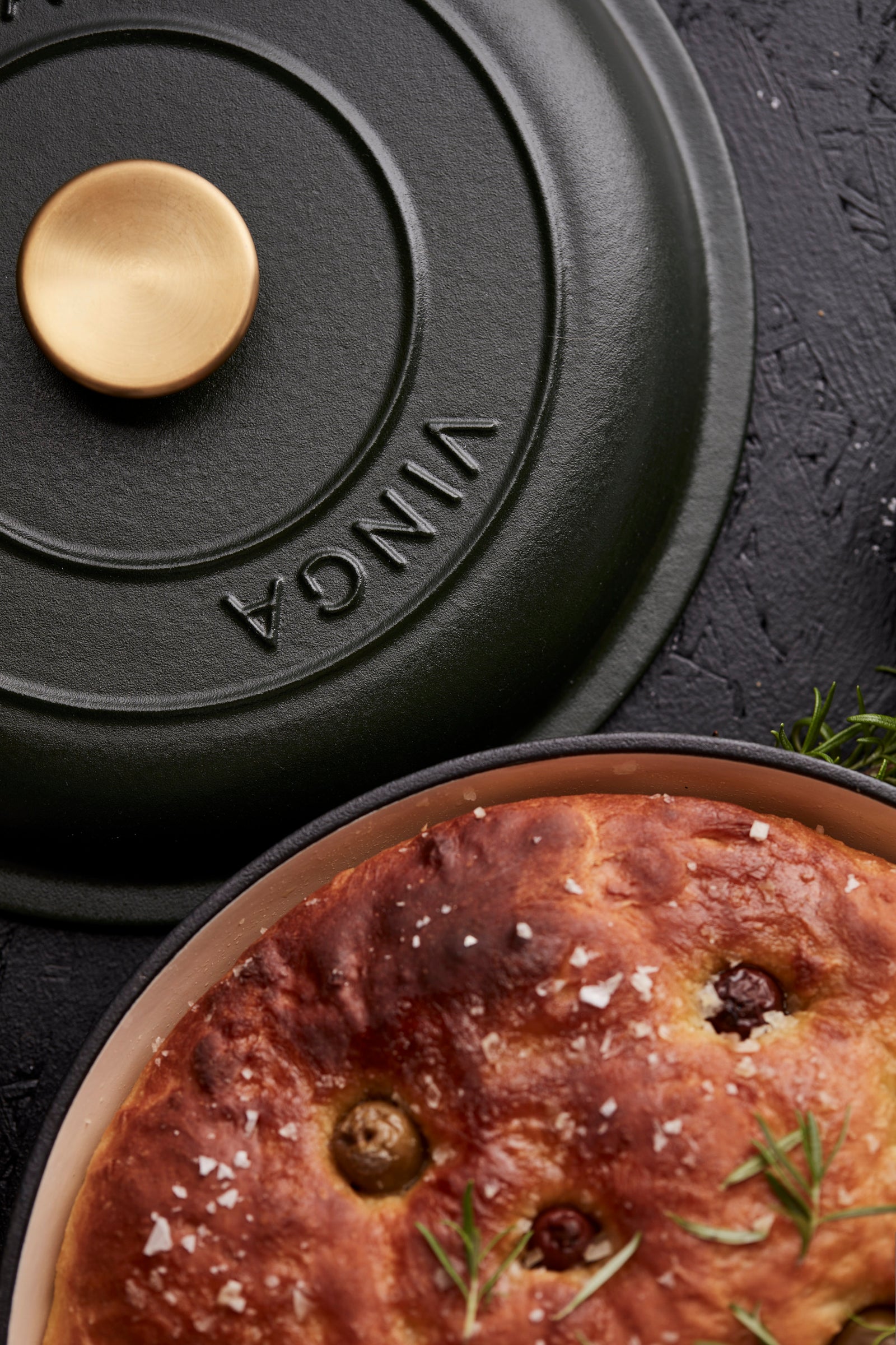 Valurautapannu Monte Musta